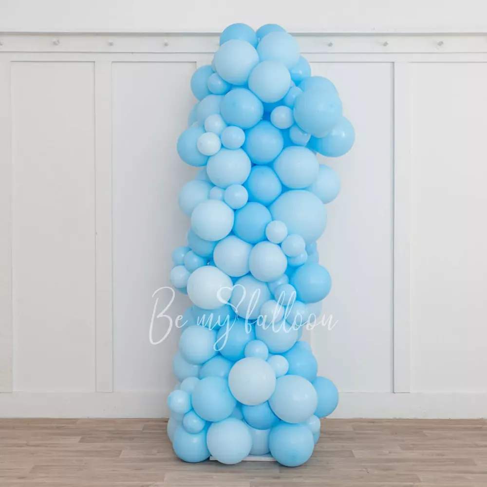 Organic balloon column "Tenderness of clouds"