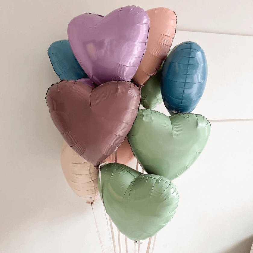 Anniversary balloon bouquets