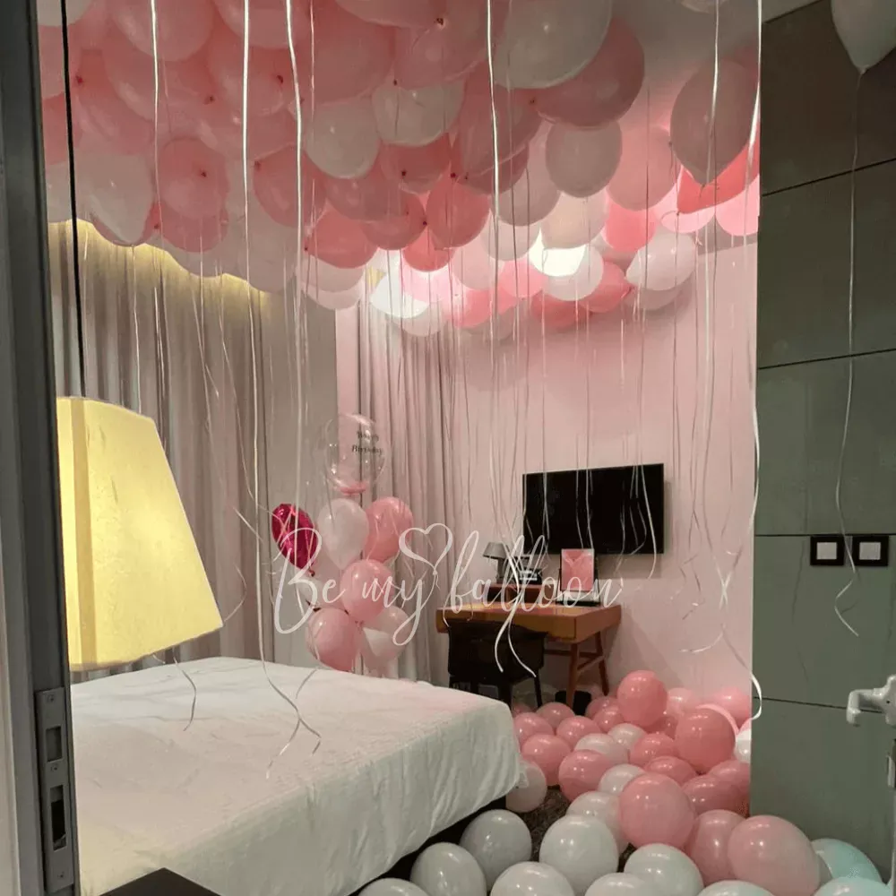 100 بالونة هيليوم سقفية قياسية