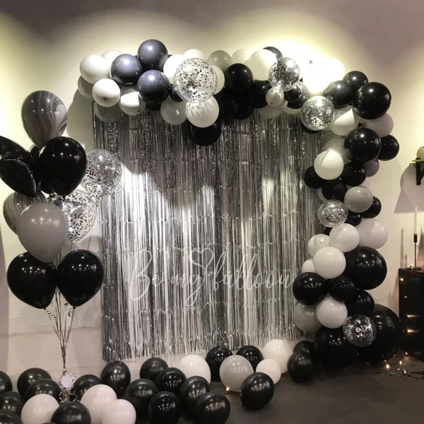 Holiday Balloon Bouquet