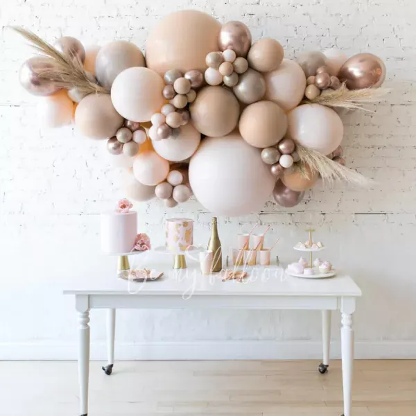 1.5m Light Beige organic balloon garland