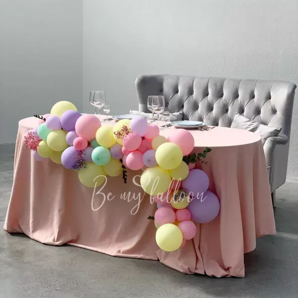 Organic pastel Balloon Garland﻿