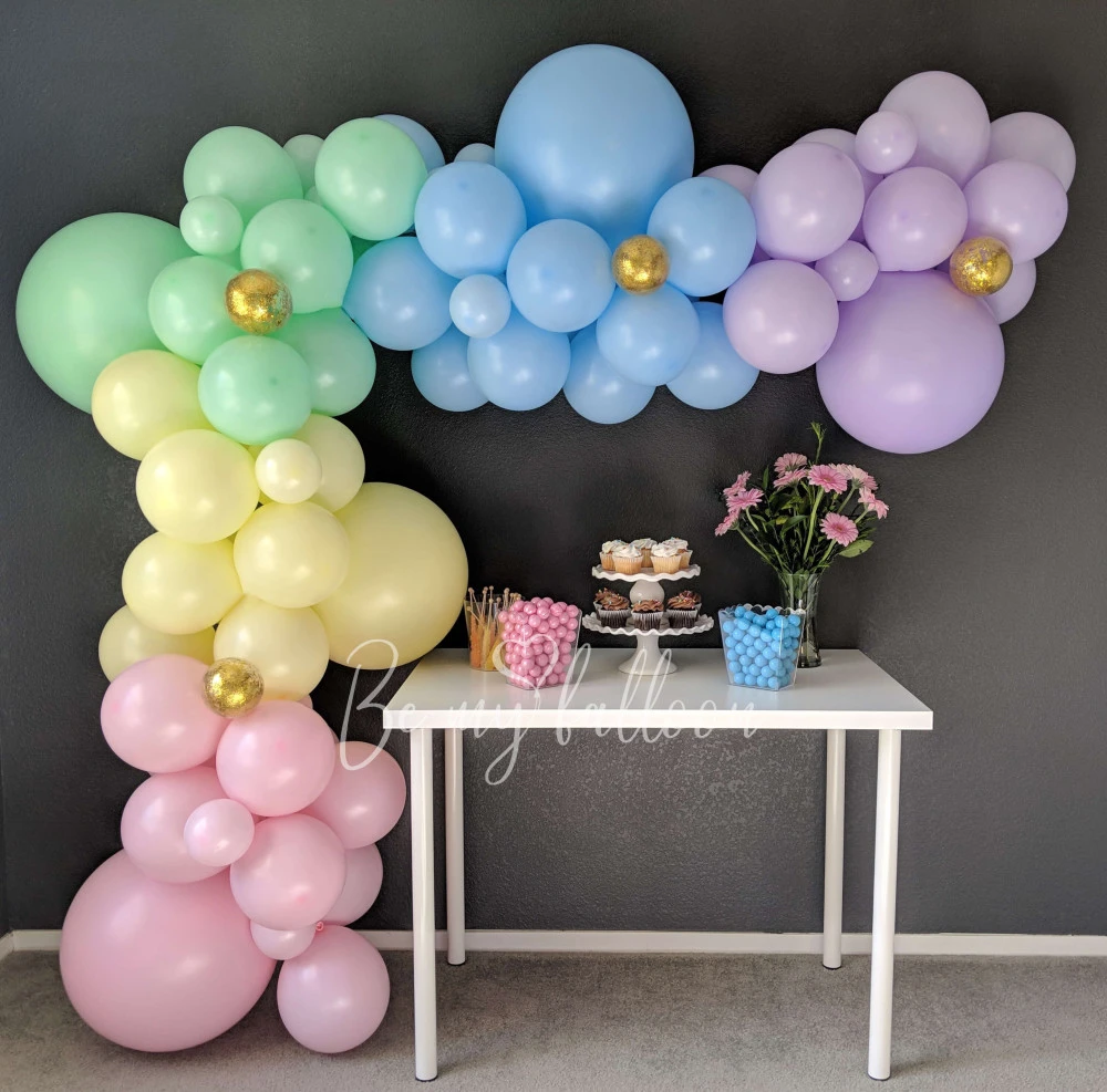 2.5m Pastel range organic balloon garland