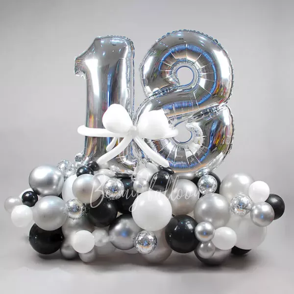 18 Years Balloon garland composition 